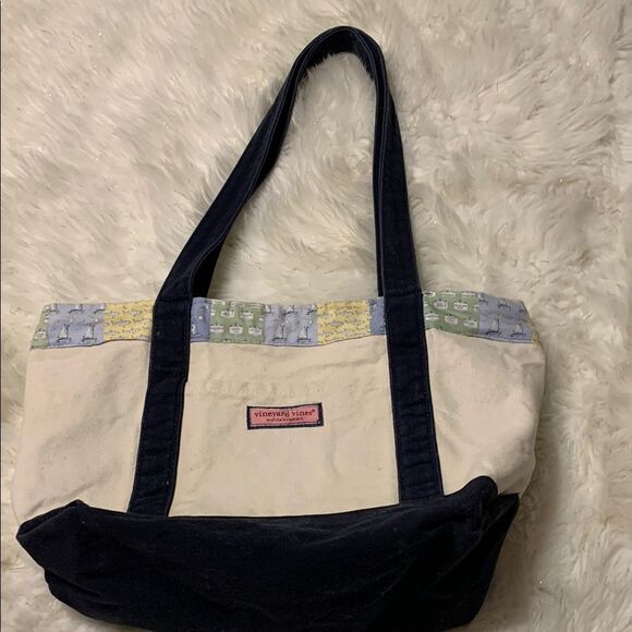 Vineyard Vines Blue and Cream Tote Bag with Durable Canvas - Picture 1 of 11